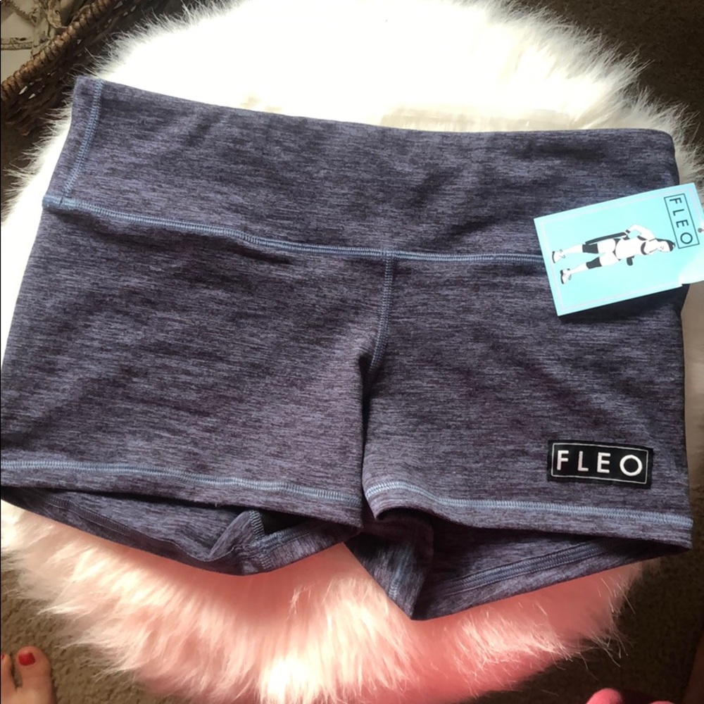 3.25 Navy Blue Fleo Shorts